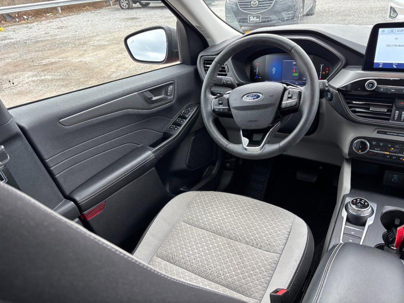 Used 2023 Ford Escape Active AWD/4WD image 14