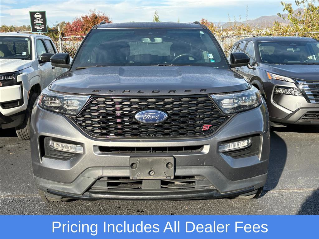 Used 2022 Ford Explorer ST AWD/4WD image 3