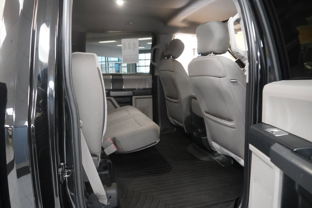 Used 2018 Ford F150 XLT image 24