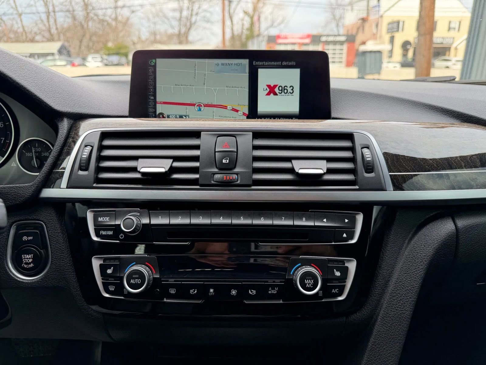 Used 2016 BMW 340i xDrive 340i xDrive Sedan 4D image 34