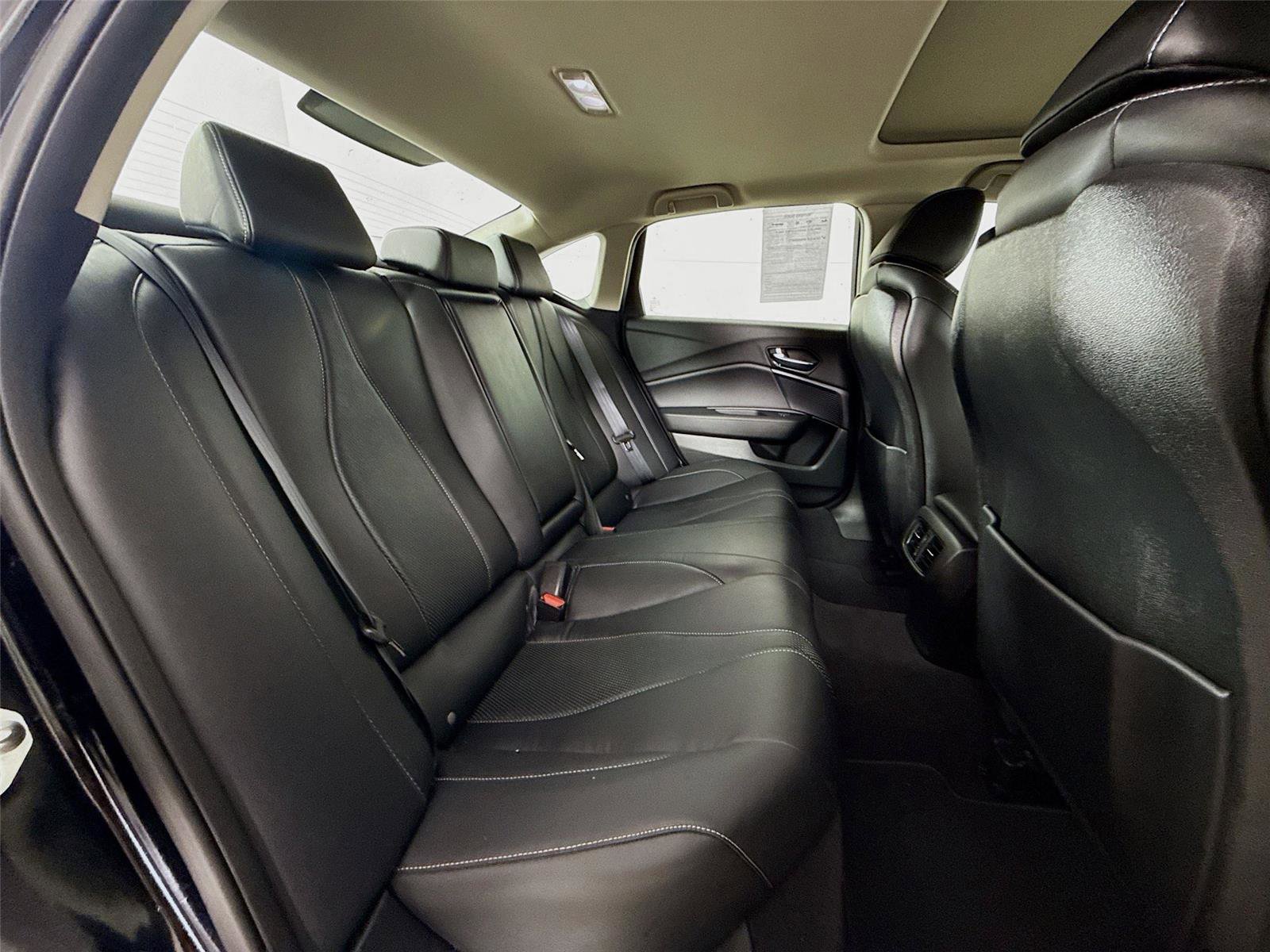 Used 2022 Acura TLX w/ Technology Package image 29