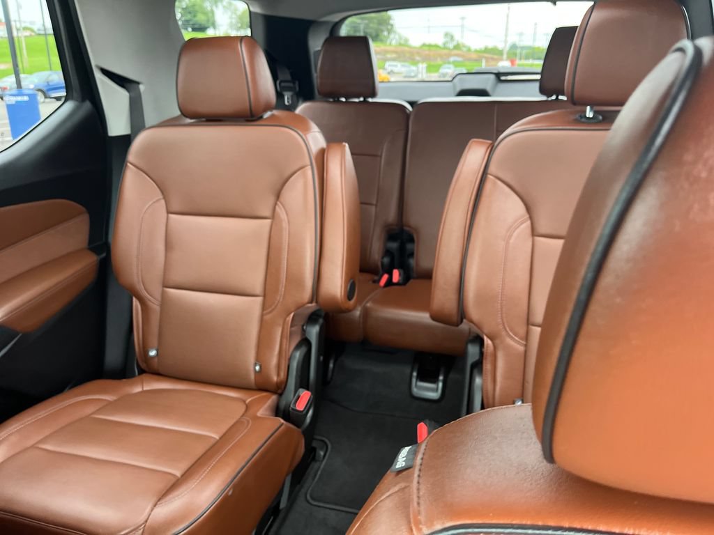 Used 2019 Chevrolet Traverse High Country AWD/4WD image 12