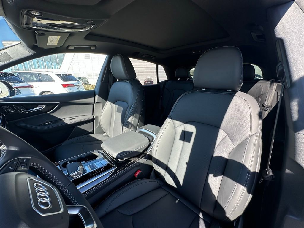 New 2026 Audi Q8 Prestige image 9