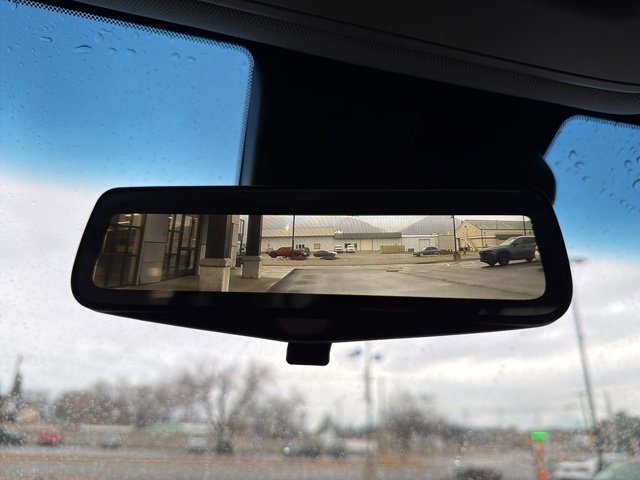 Used 2018 Cadillac Escalade ESV Luxury image 28