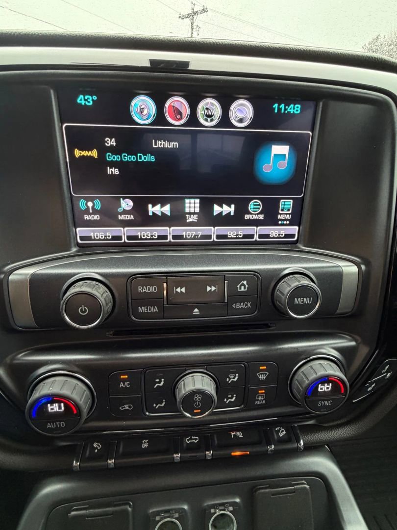 Used 2016 Chevrolet Silverado 1500 LTZ Z71 w/ LTZ Plus Package image 30