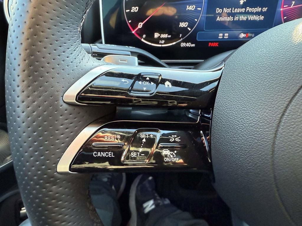 Used 2024 Mercedes-Benz CLE 450 4MATIC Coupe image 22