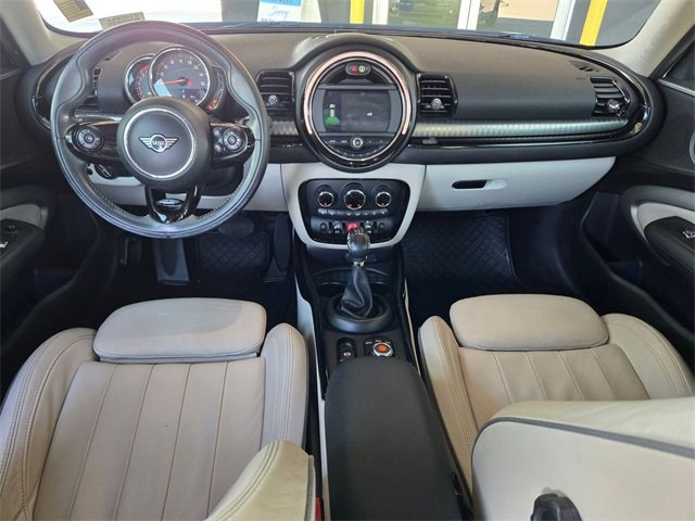 Used 2019 MINI Cooper Clubman Signature image 18
