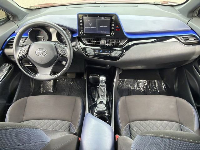 Used 2020 Toyota C-HR XLE image 16