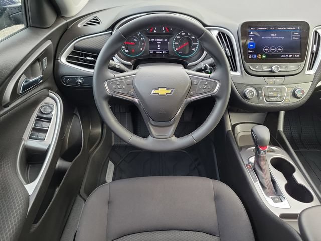 Certified 2025 Chevrolet Malibu RS FWD image 13