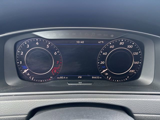 Used 2018 Volkswagen Golf R 4-Door image 13