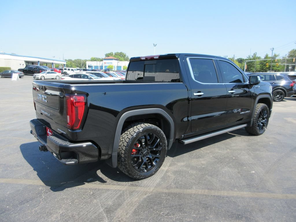 Used 2024 GMC Sierra 1500 Denali Ultimate AWD/4WD image 6