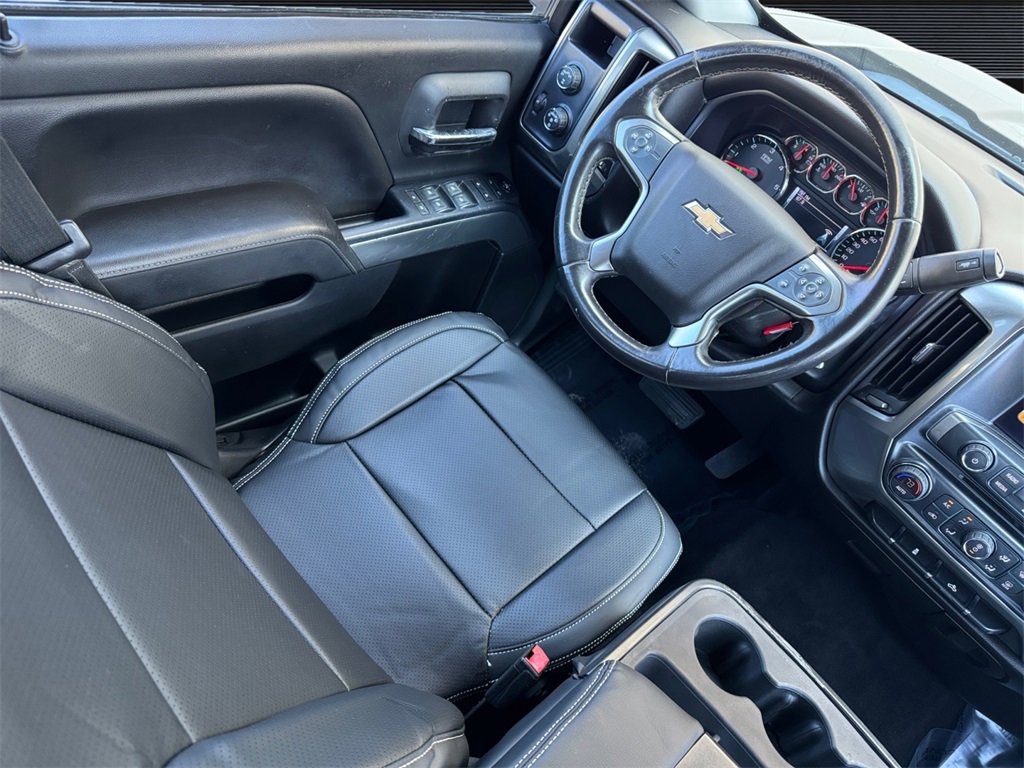 Used 2018 Chevrolet Silverado 1500 LT w/ All Star Edition image 15
