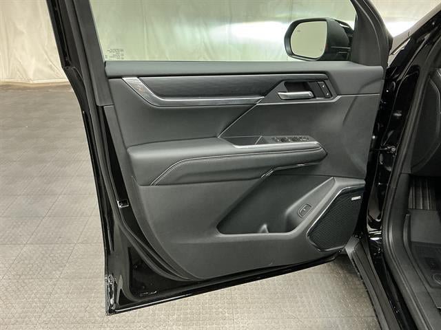 New 2026 GMC Acadia Elevation w/ LPO, Floor Liner Package AWD/4WD image 21