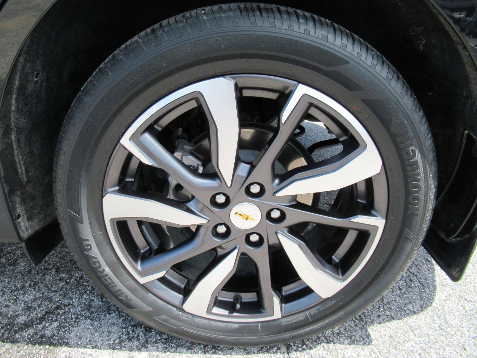 Used 2022 Chevrolet Equinox Premier AWD/4WD image 9