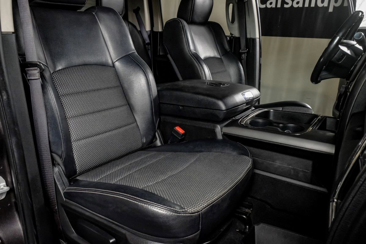 Used 2018 RAM 2500 Big Horn w/ Sport Appearance Group AWD/4WD image 30