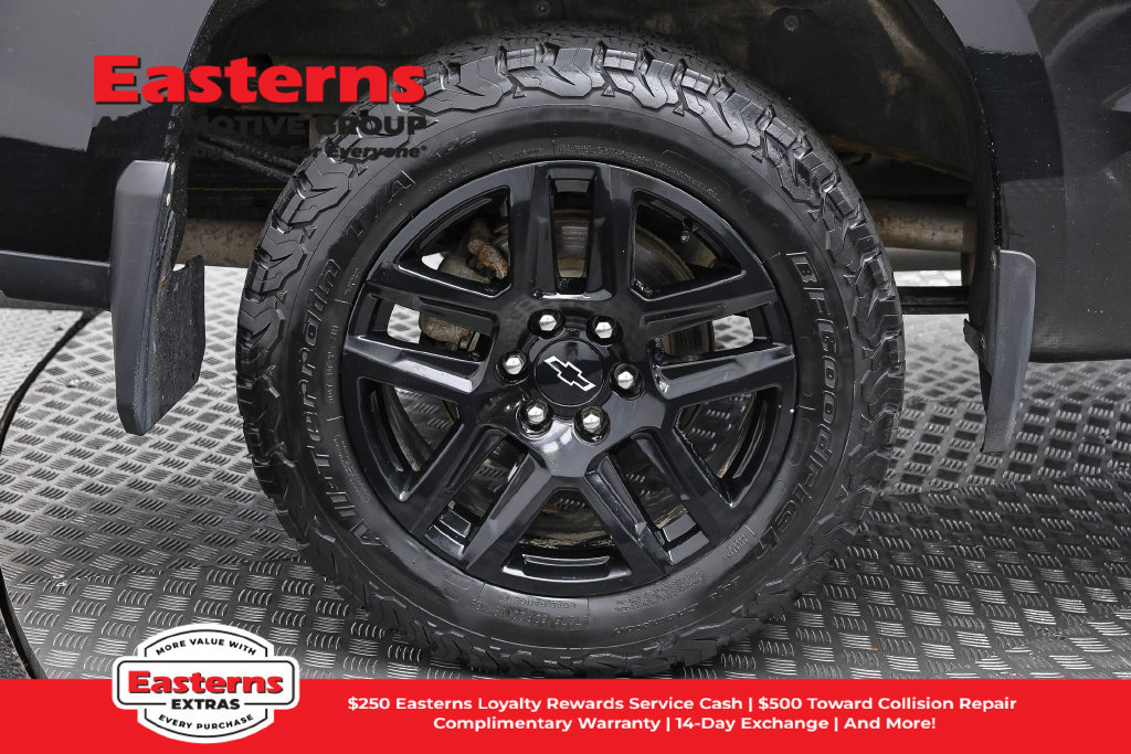 Used 2024 Chevrolet Silverado 1500 RST AWD/4WD image 34