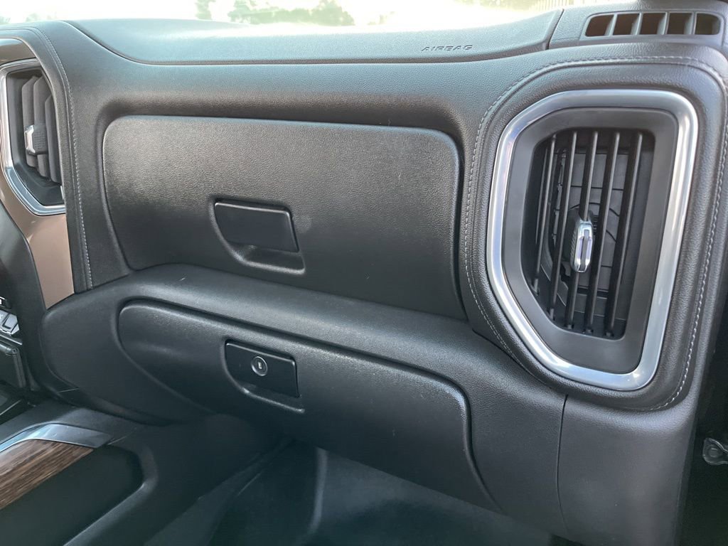 Used 2022 Chevrolet Silverado 1500 High Country w/ Safety Package II image 30
