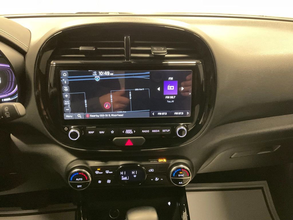 Used 2023 Kia Soul GT-Line image 23