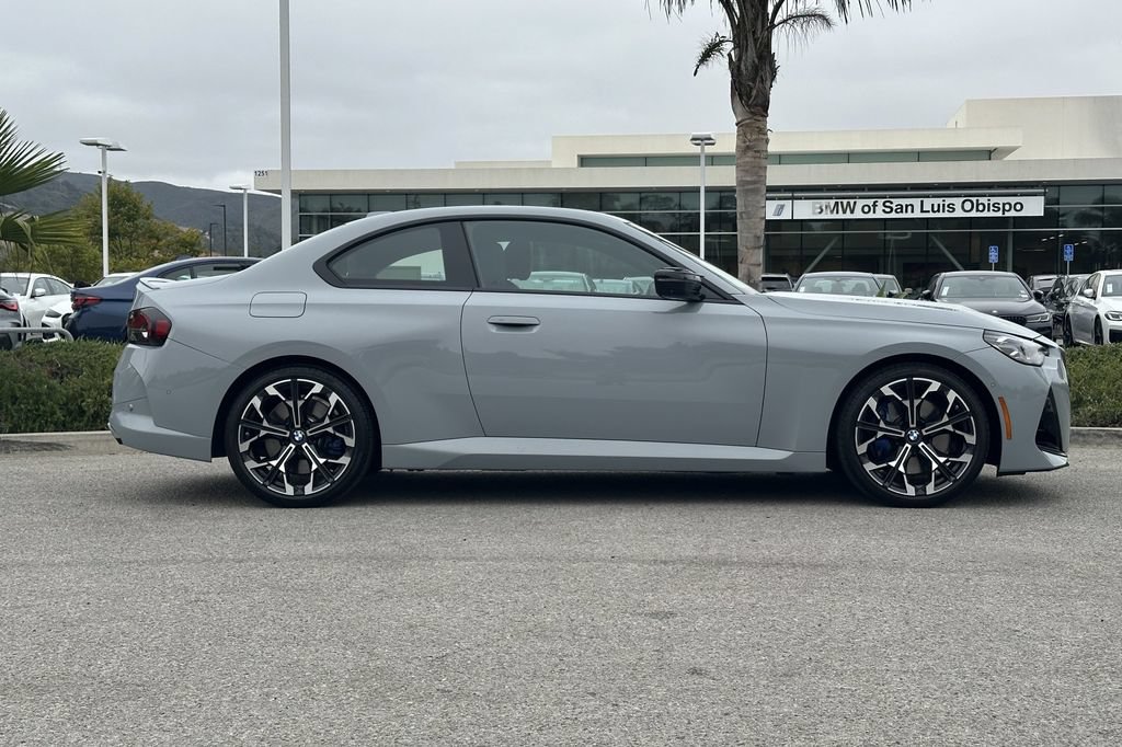 Used 2025 BMW M240i Coupe RWD video 2