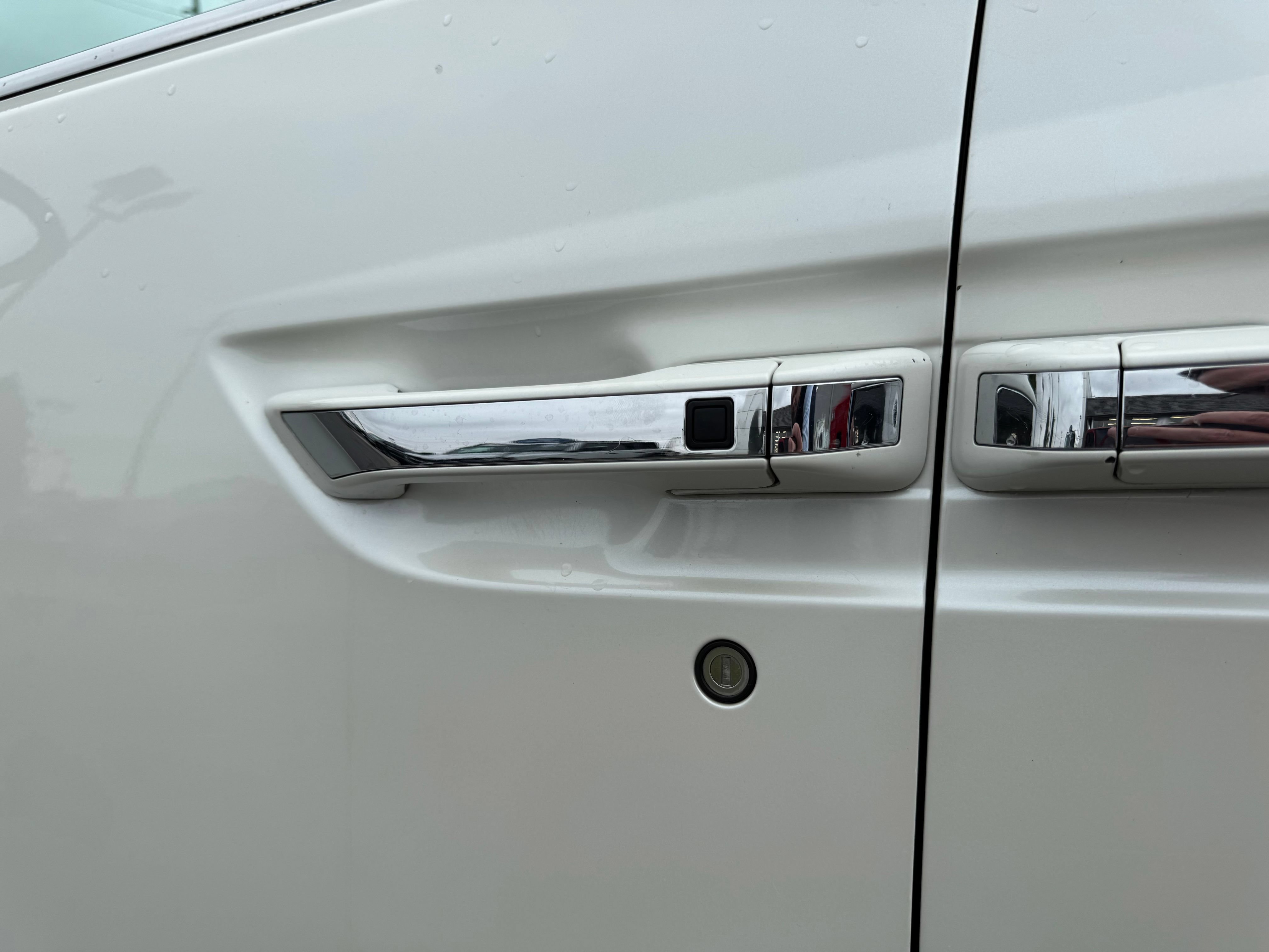 Used 2014 Honda Odyssey Touring Elite image 61