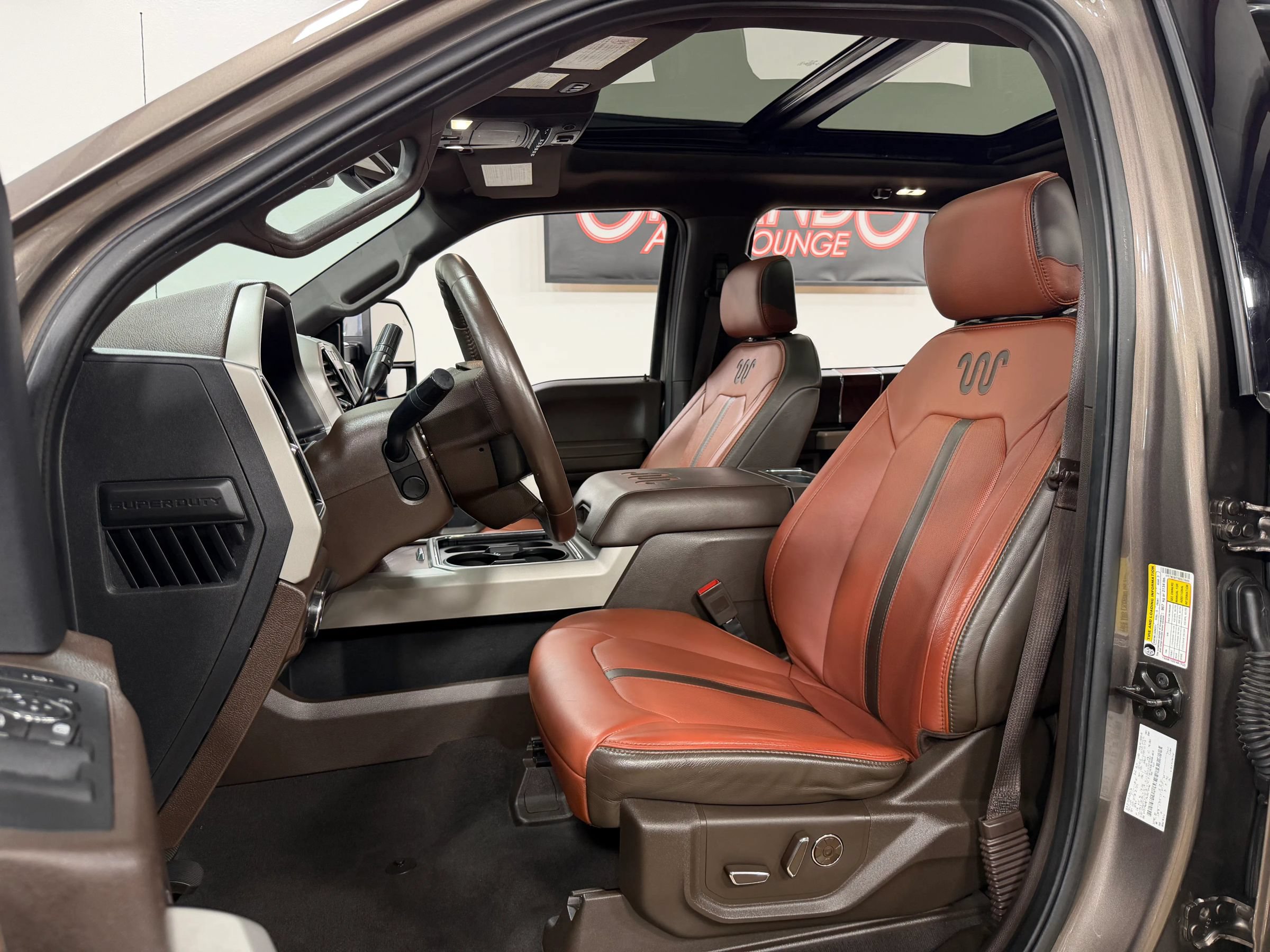 Used 2019 Ford F250 King Ranch w/ King Ranch Ultimate Package AWD/4WD image 13