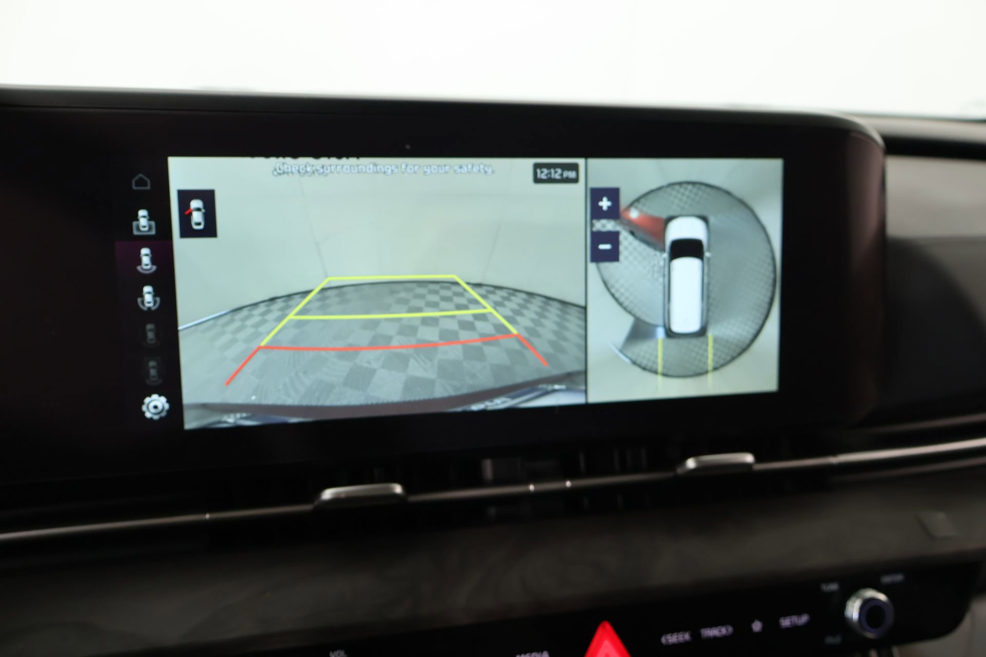 Used 2024 Kia Carnival SX FWD image 7