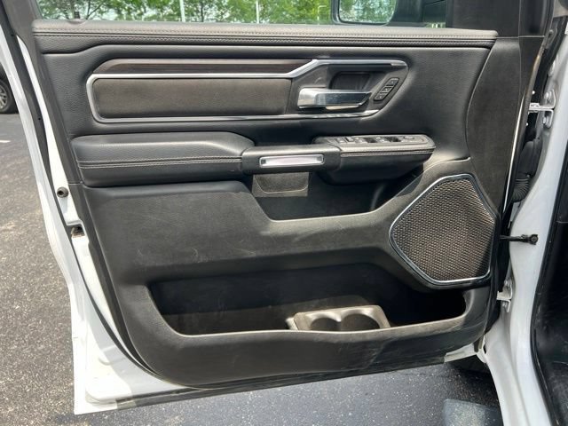 Used 2025 RAM 1500 Laramie AWD/4WD image 29