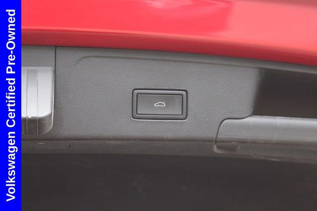 Used 2022 Volkswagen Atlas Cross Sport SEL R-Line image 12