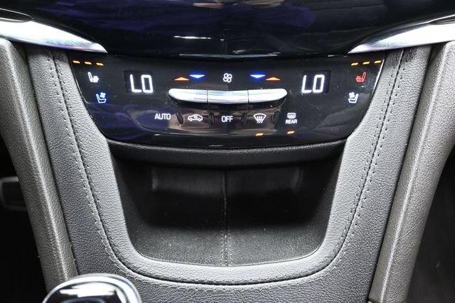 Used 2024 Cadillac XT6 Sport w/ LPO, Onyx Lite Package AWD/4WD image 46