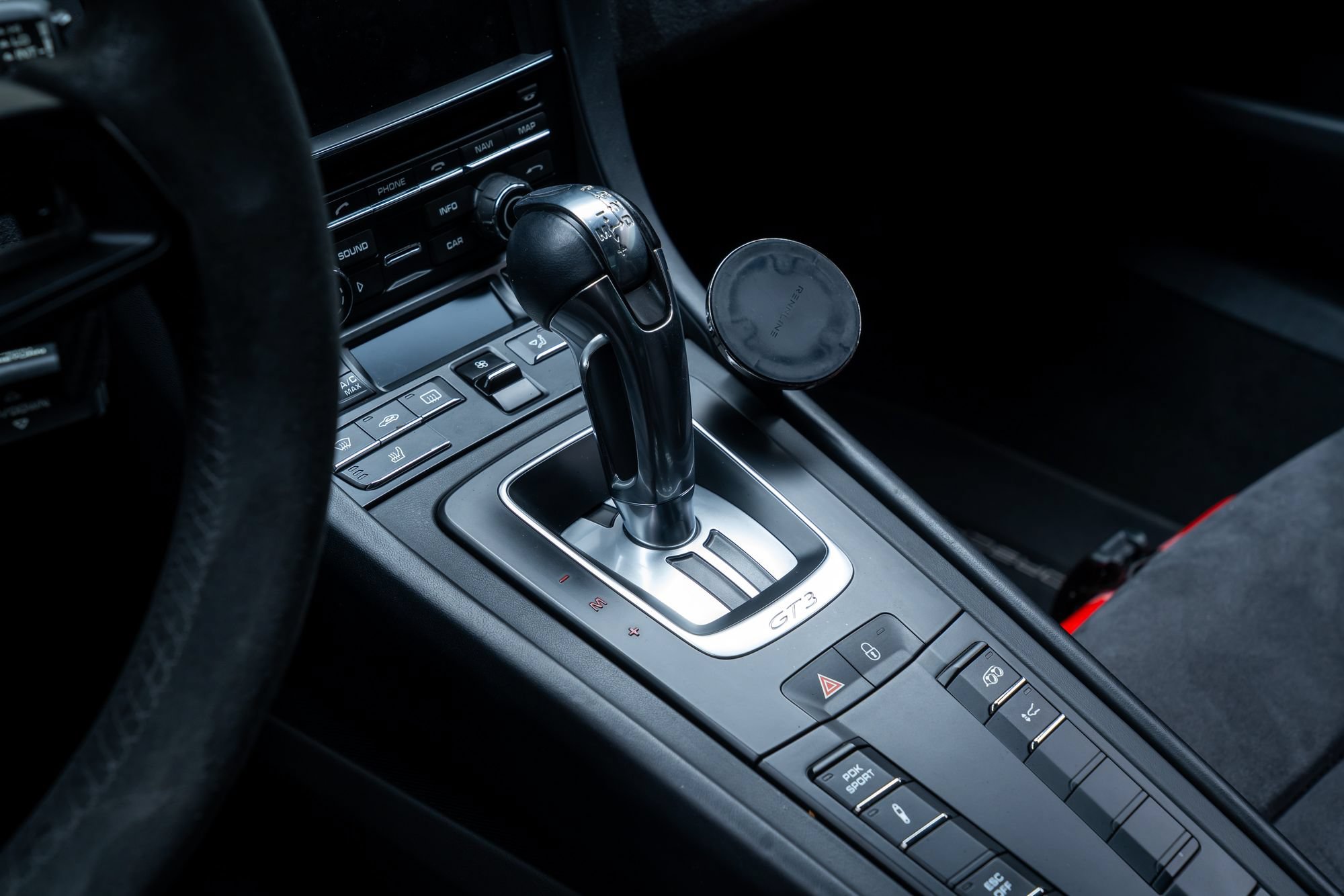 Used 2015 Porsche 911 GT3 RWD image 18