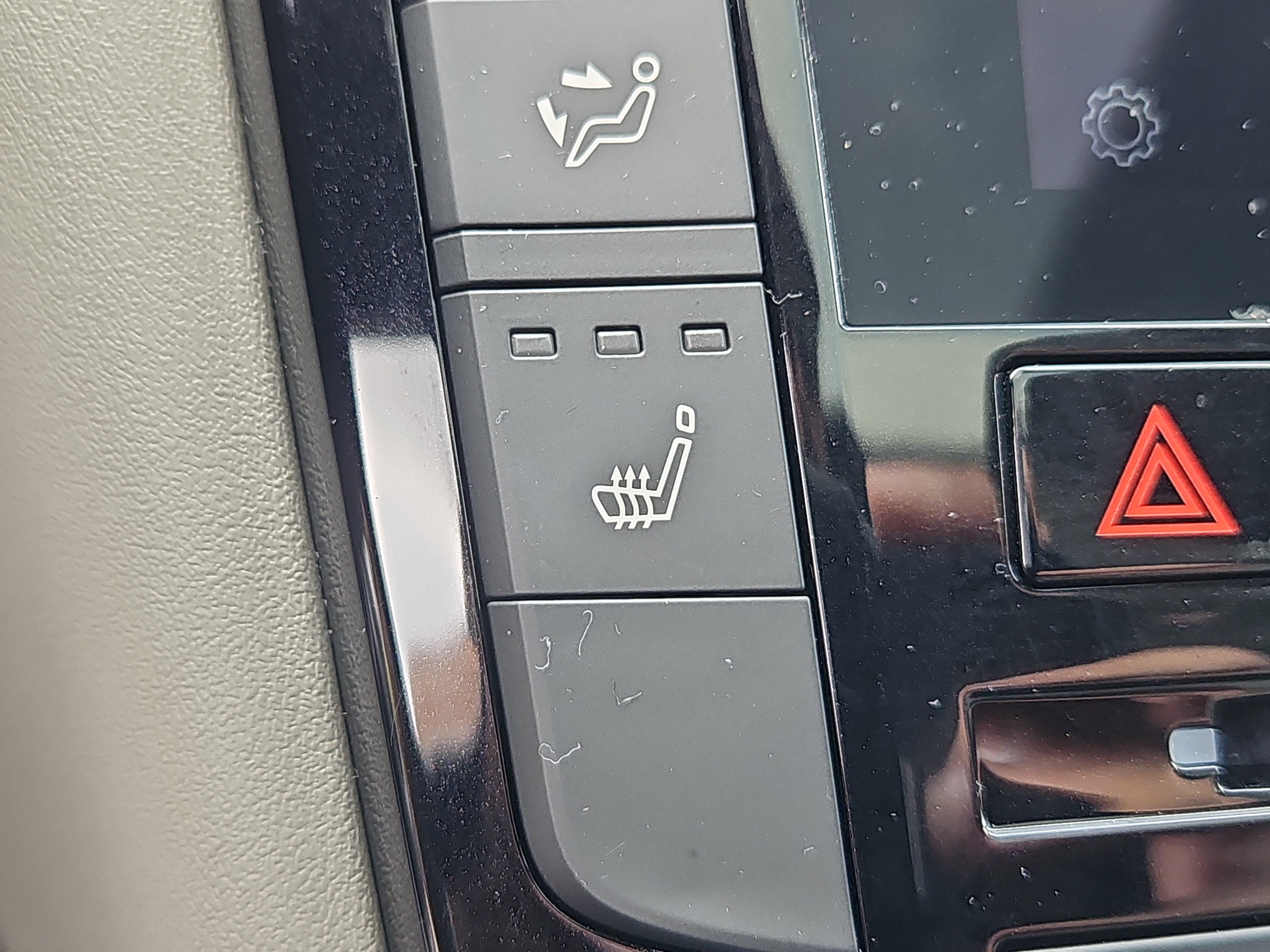 Used 2024 INFINITI QX50 Luxe AWD/4WD image 14