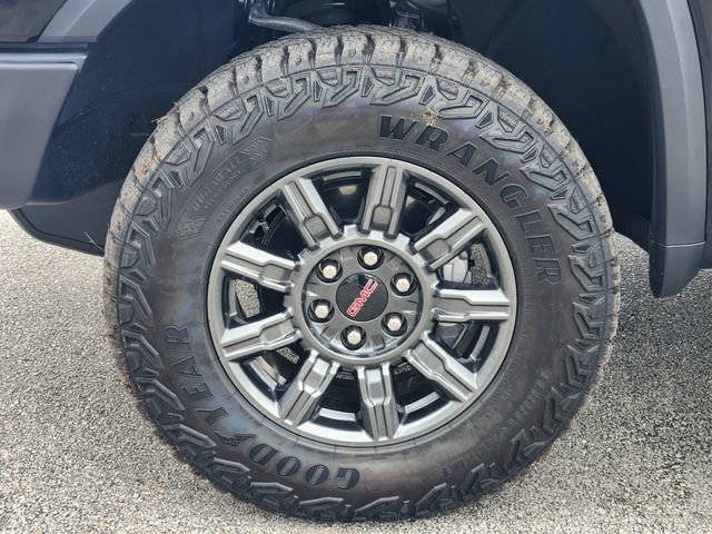Used 2026 GMC Sierra 1500 AT4X AWD/4WD image 7