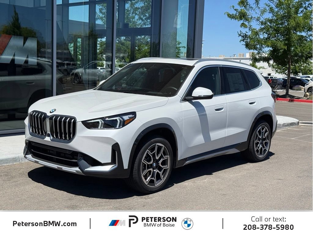 New 2026 BMW X1 xDrive28i w/ Technology Package AWD/4WD image 1