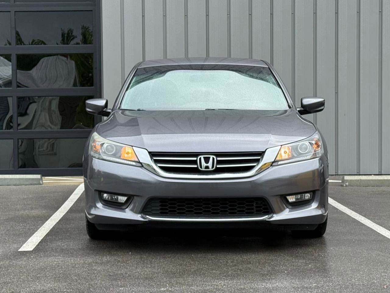Used 2015 Honda Accord Sport image 2