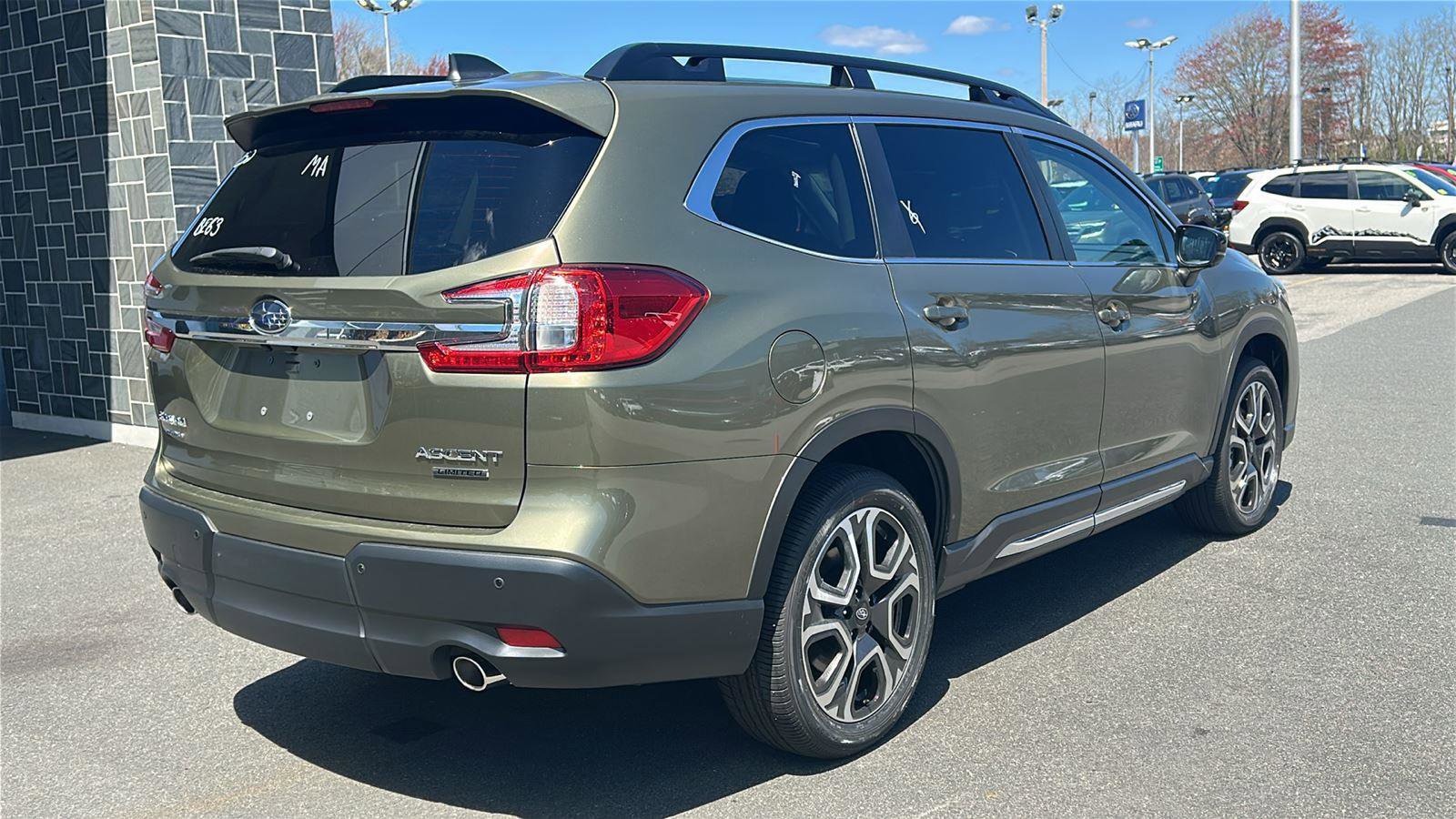 New 2026 Subaru Ascent Limited AWD/4WD image 8