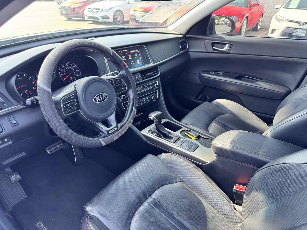 Used 2017 Kia Optima SX FWD image 31