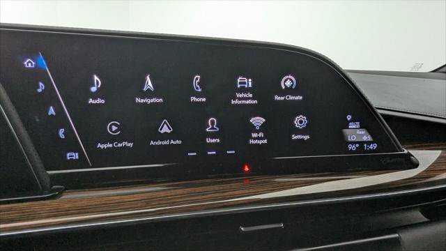 Used 2022 Cadillac Escalade ESV Premium Luxury AWD/4WD image 28