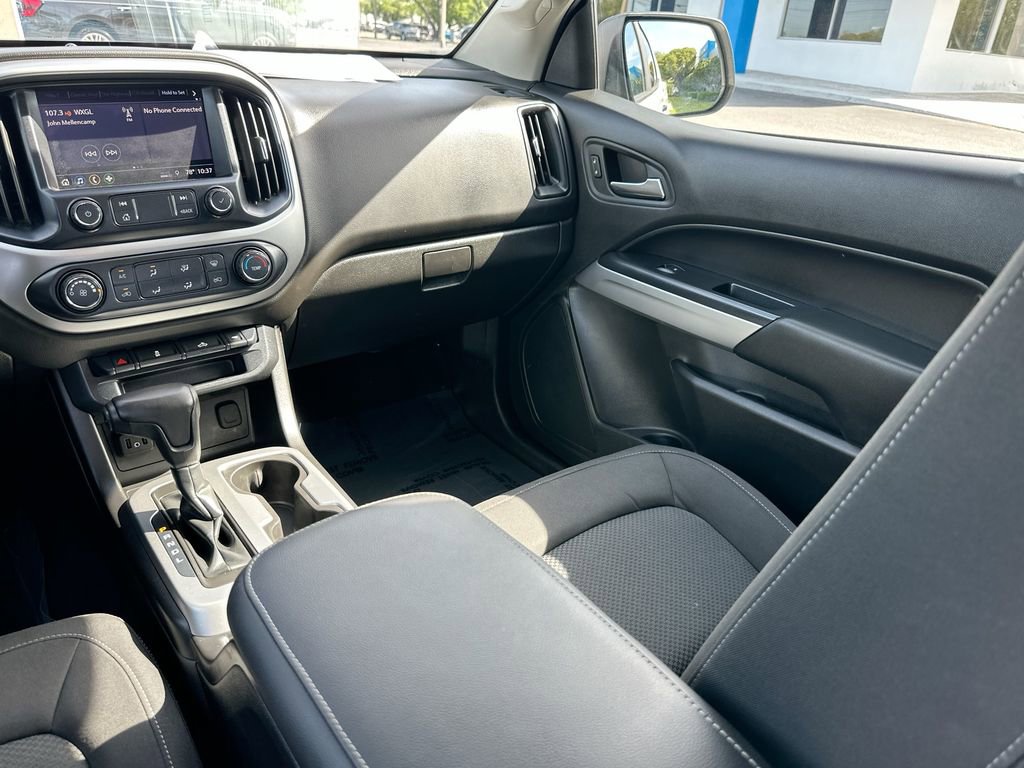 Used 2019 Chevrolet Colorado LT w/ Redline Special Edition image 22