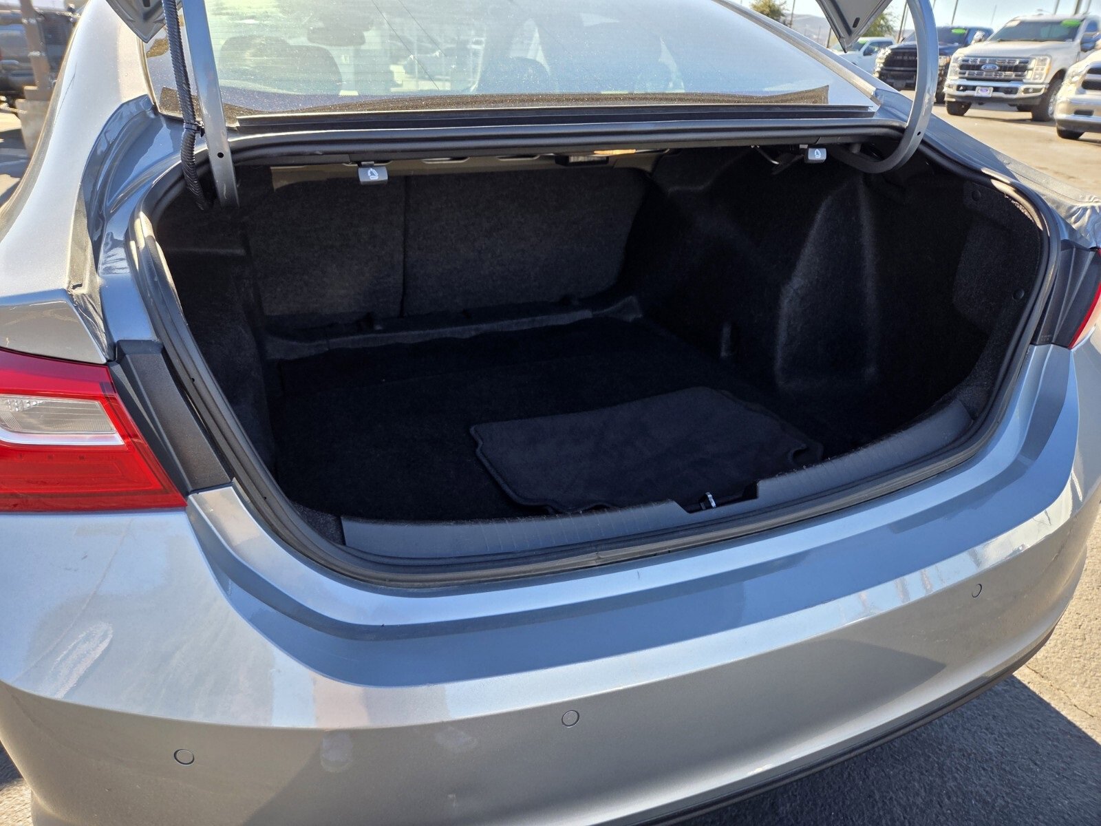 Used 2024 Chevrolet Malibu LT image 14