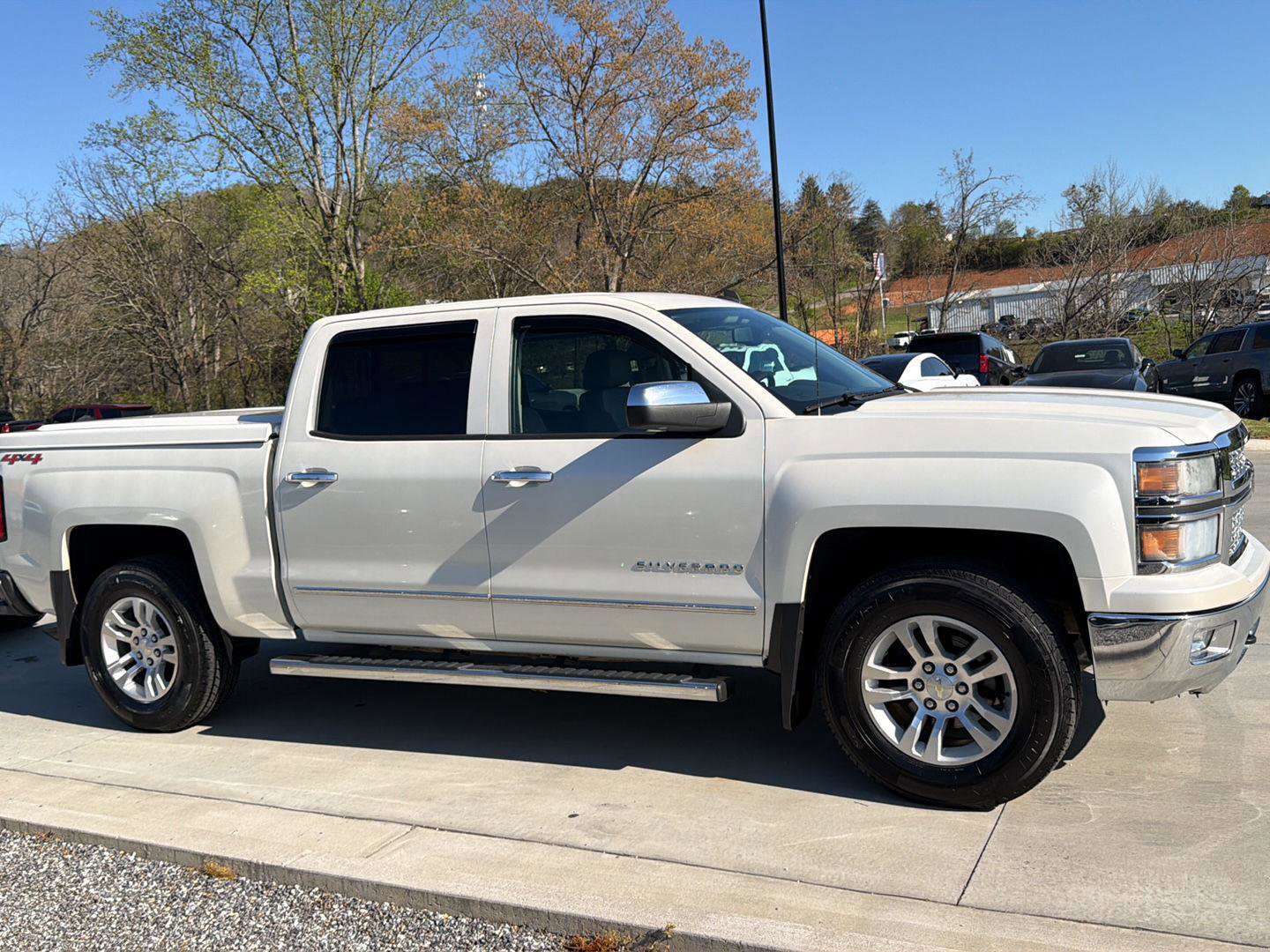Used 2014 Chevrolet Silverado 1500 LTZ AWD/4WD image 2