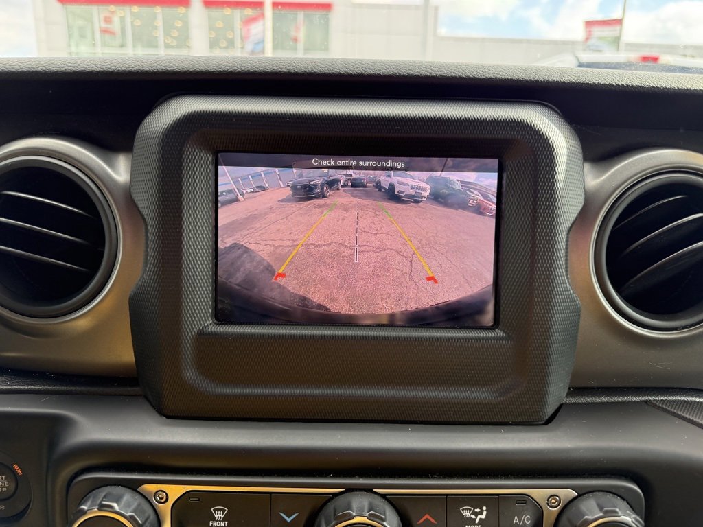 Used 2022 Jeep Wrangler Willys image 21