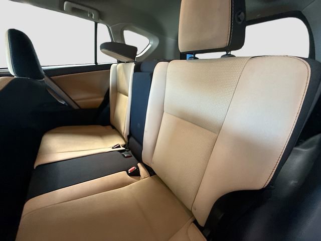 Used 2018 Toyota RAV4 XLE image 24