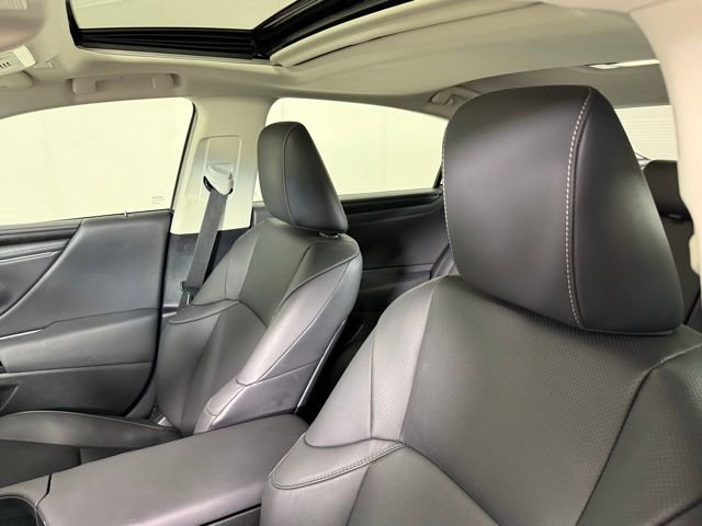 Certified 2023 Lexus ES 350 w/ Premium Package image 7
