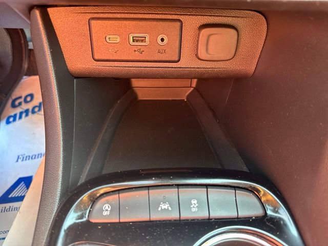 Used 2023 Buick Encore GX Select FWD image 18