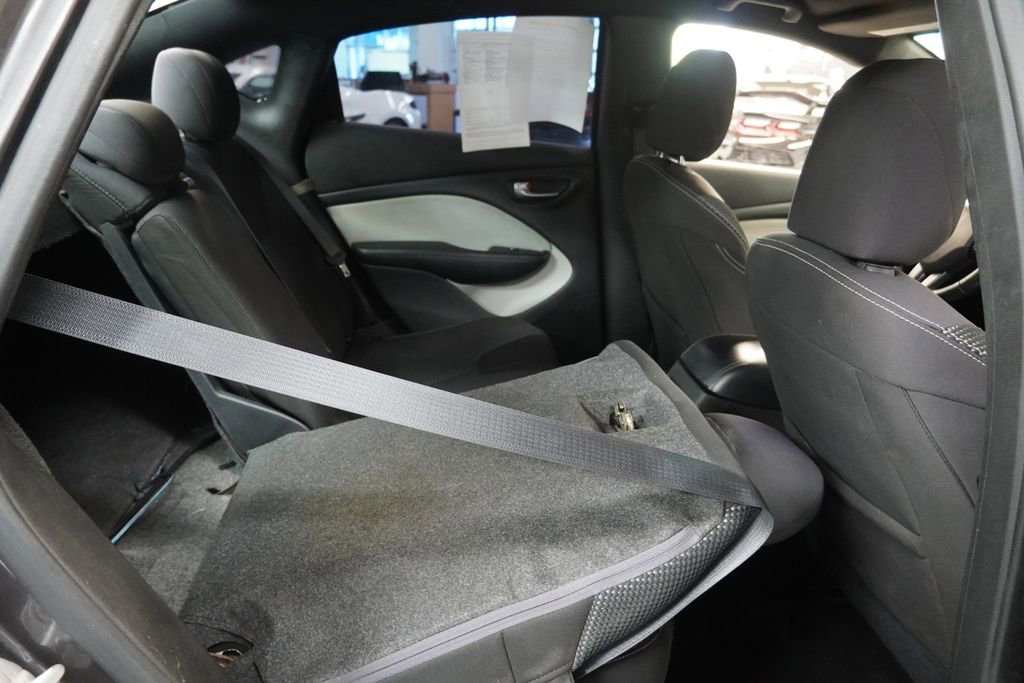 Used 2015 Dodge Dart SXT FWD image 27