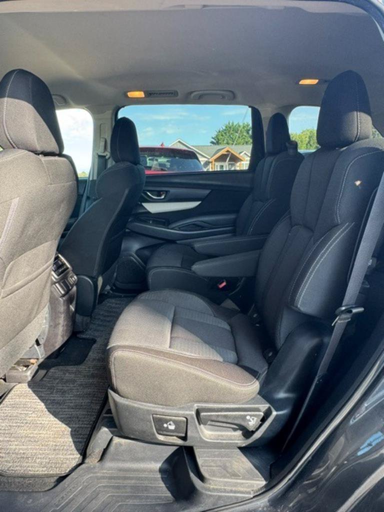 Used 2019 Subaru Ascent Premium w/ Popular Package #2 AWD/4WD image 16