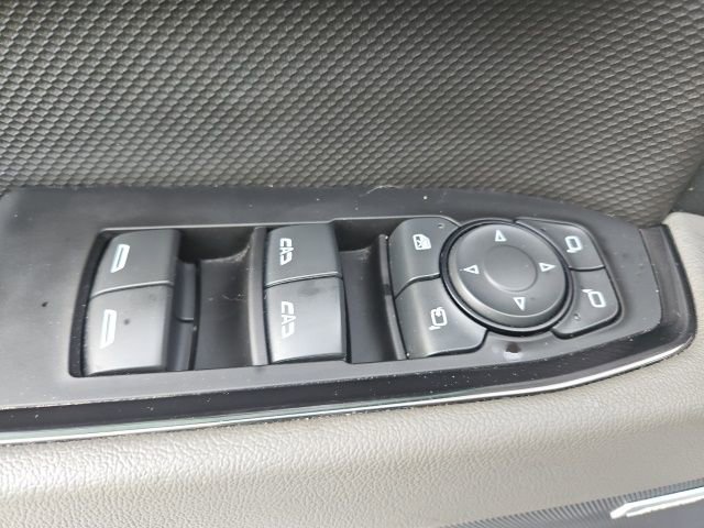 Used 2023 Chevrolet Silverado 1500 ZR2 w/ Technology Package image 21