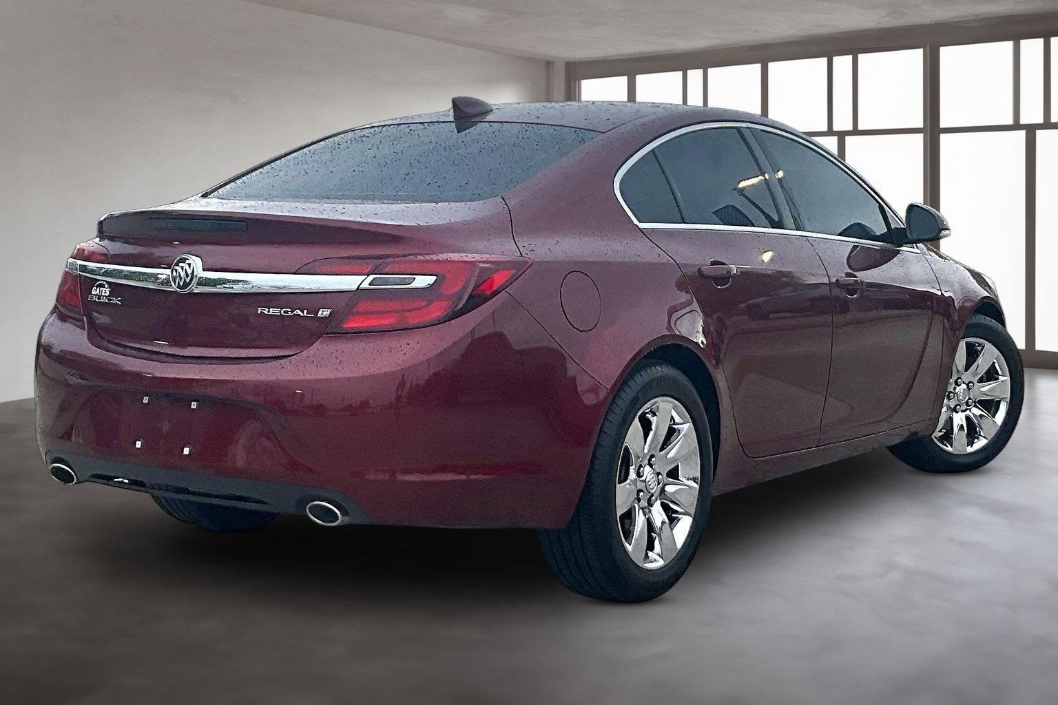 Used 2016 Buick Regal FWD image 3