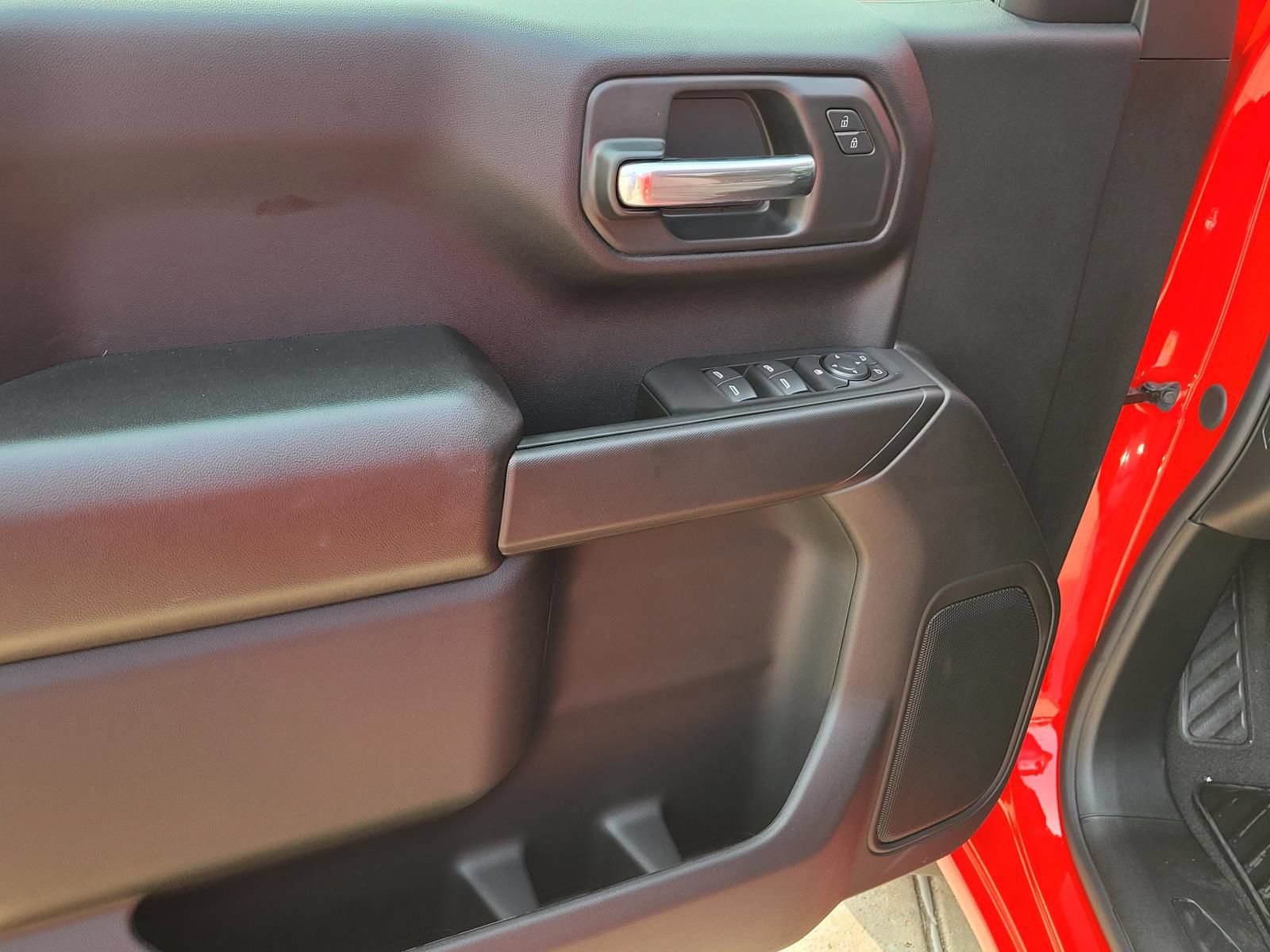 New 2026 Chevrolet Silverado 1500 Custom RWD image 12