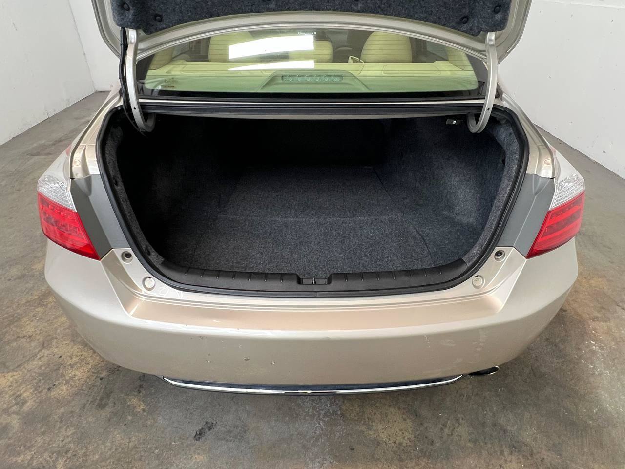 Used 2014 Honda Accord EX-L image 32